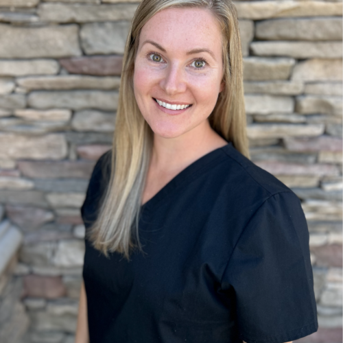 Los Alamitos Dental care with top hygenist and family dentistry